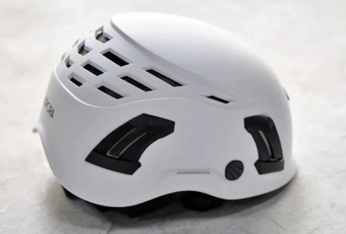  Каска GURU Aurora White в Калуге  